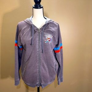 OKC Thunder zipper hoodie with pockets